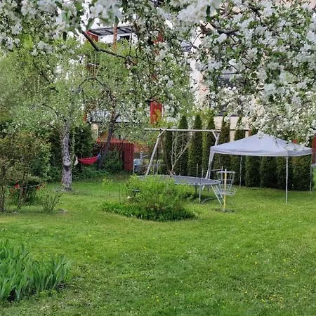 Domek alpejski House&garden - 3 Rooms&sauna