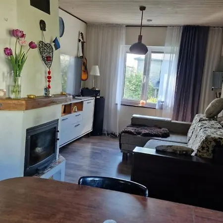 House&garden - 3 Rooms&sauna Domek alpejski Tallin
